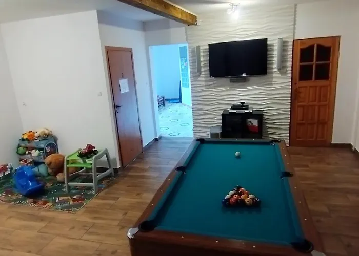 Δωμάτια σε οικογενειακή κατοικία Czyrna Przy Gondoli