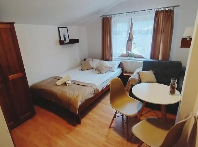 Czyrna Przy Gondoli * שצ'צ'ירק